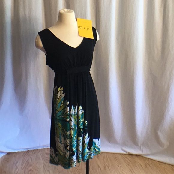 Apt. 9 Dresses & Skirts - Sleeveless dress by APT. 9 in large multicolored